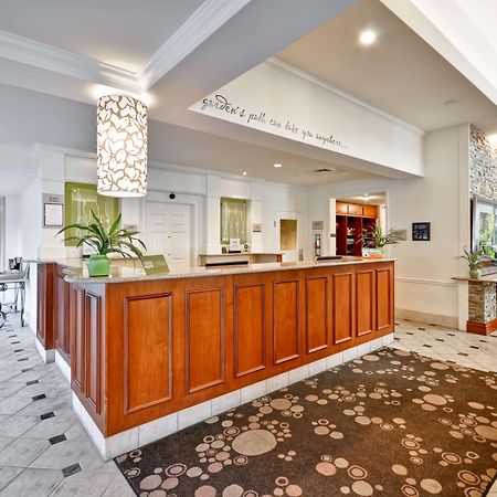 Hilton Garden Inn Tampa North Temple Terrace Buitenkant foto