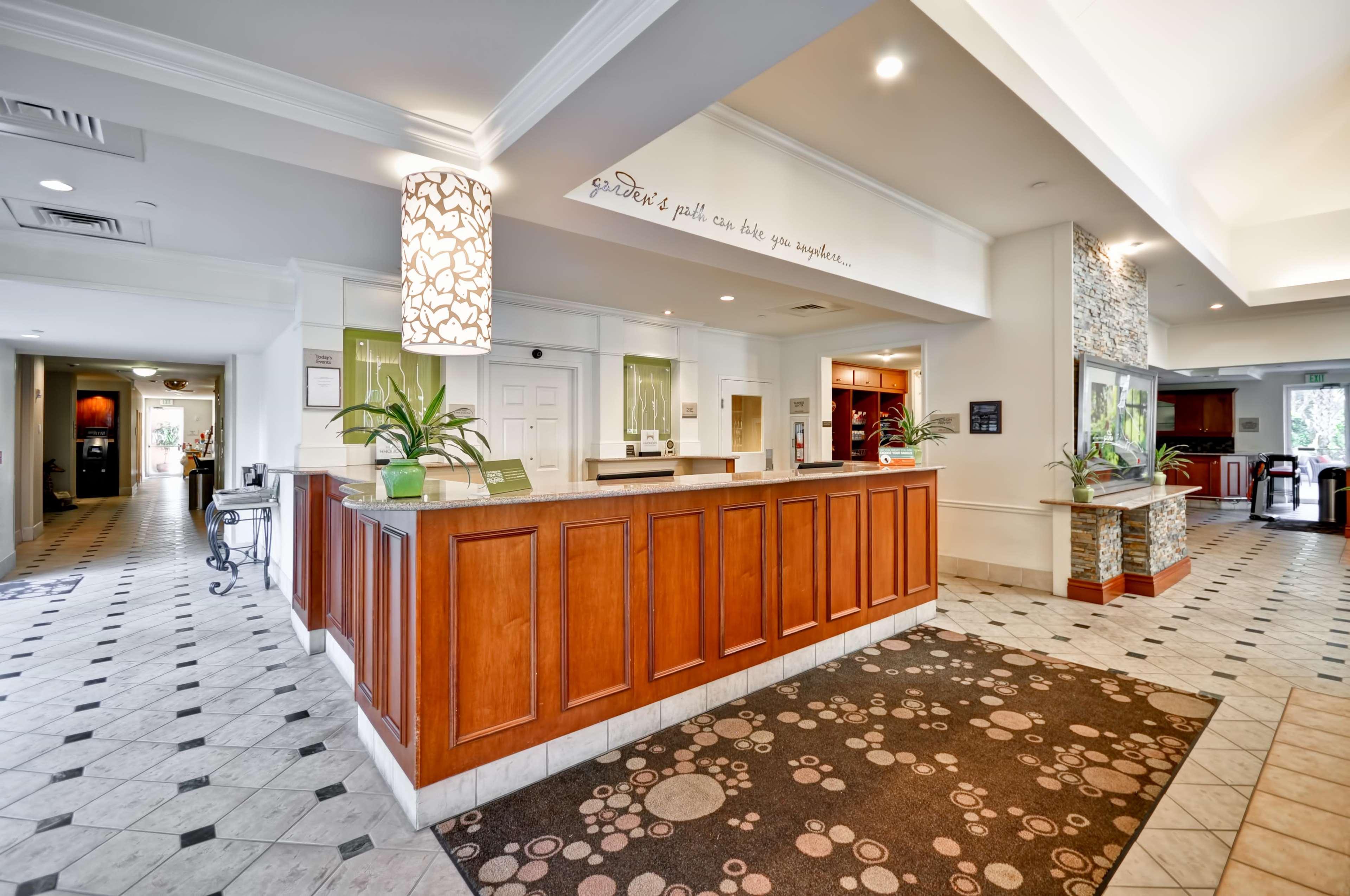 Hilton Garden Inn Tampa North Temple Terrace Buitenkant foto