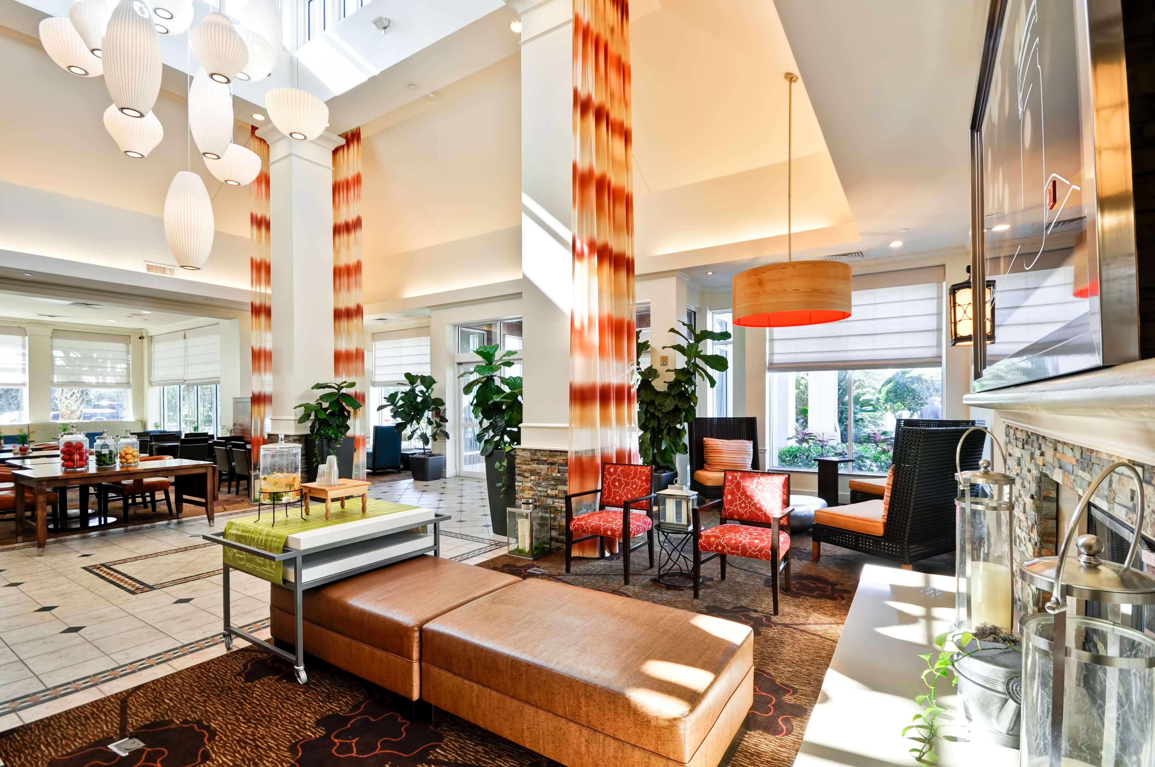 Hilton Garden Inn Tampa North Temple Terrace Buitenkant foto