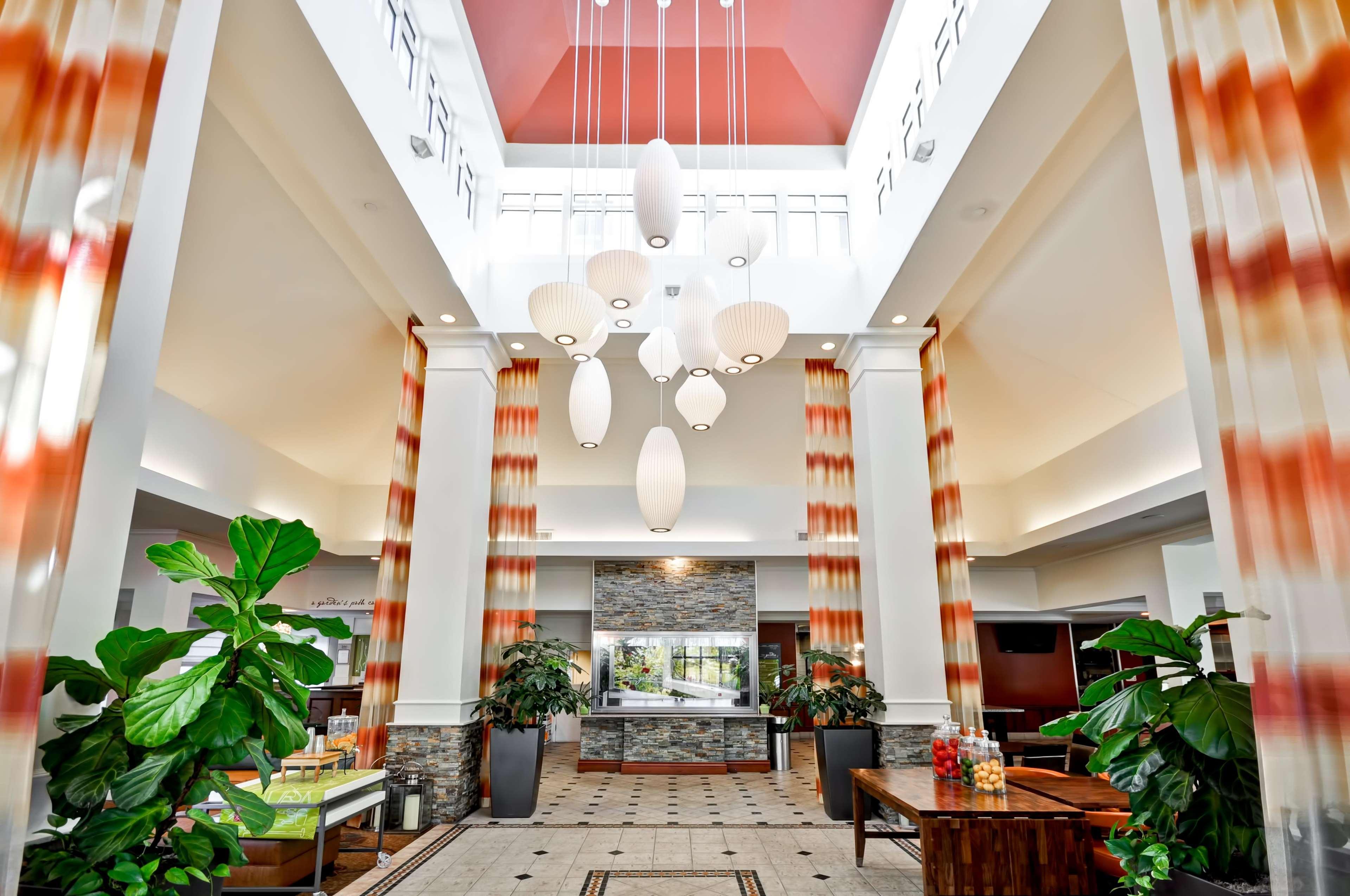 Hilton Garden Inn Tampa North Temple Terrace Buitenkant foto