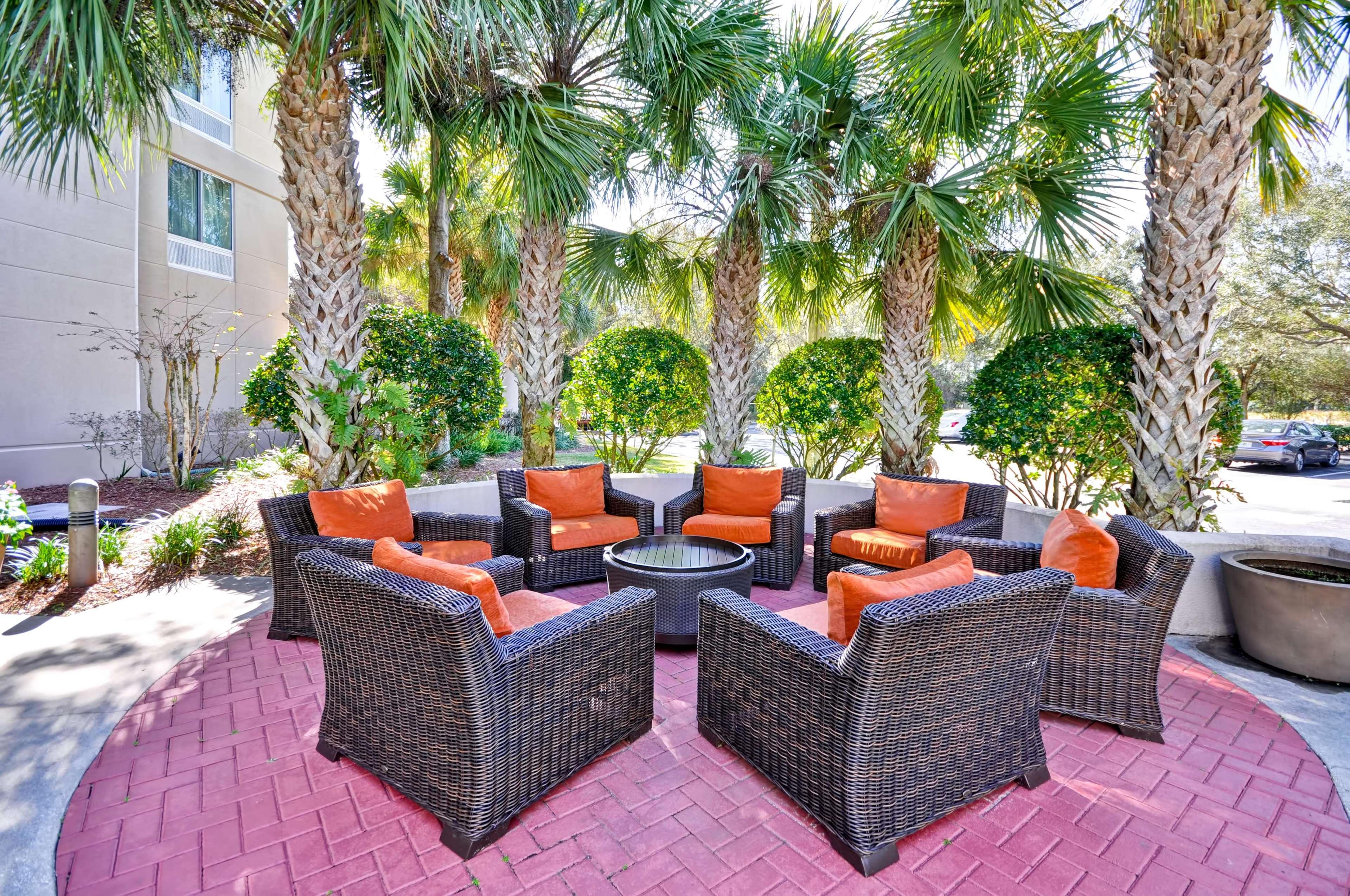 Hilton Garden Inn Tampa North Temple Terrace Buitenkant foto
