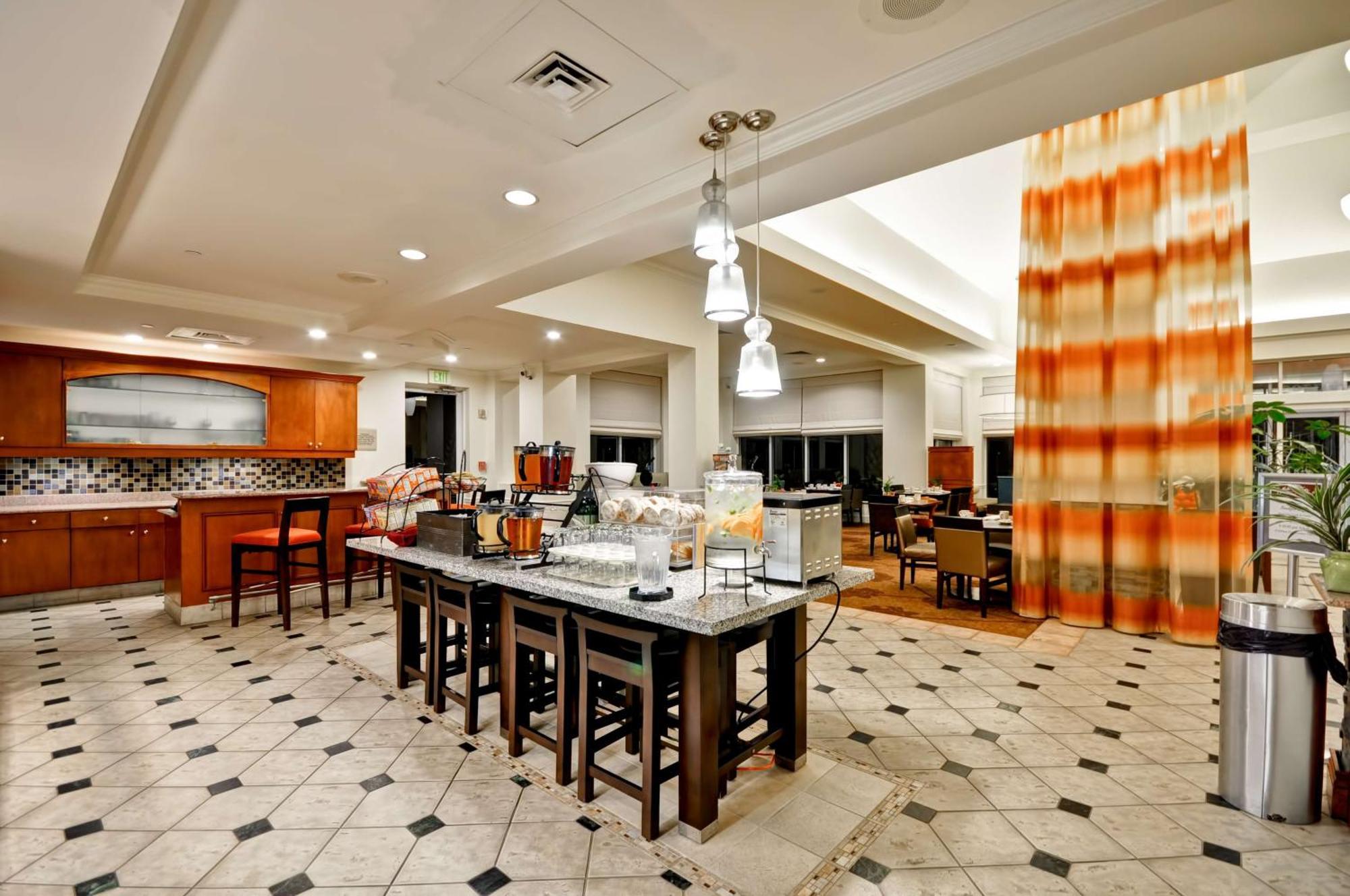 Hilton Garden Inn Tampa North Temple Terrace Buitenkant foto